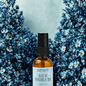 olio di mandorla bio e olio essenziale di legno di ho